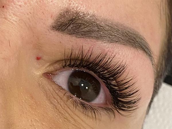 Classic Lashes Full Set